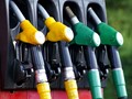 Οι τιμές της βενζίνης παραμένουν υψηλές